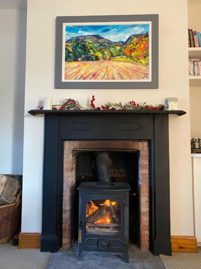 Spacious Cottage - Walk To Crieff Exterior photo